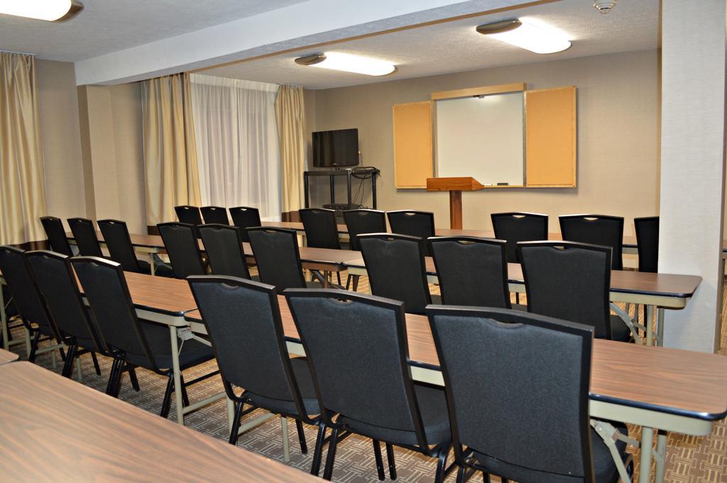 Wyndham Garden Hotel Cross Lanes Charleston Ngoại thất bức ảnh