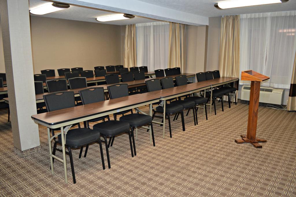 Wyndham Garden Hotel Cross Lanes Charleston Ngoại thất bức ảnh