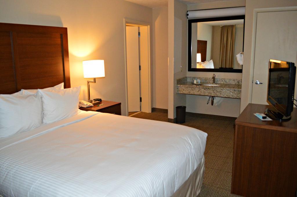 Wyndham Garden Hotel Cross Lanes Charleston Ngoại thất bức ảnh