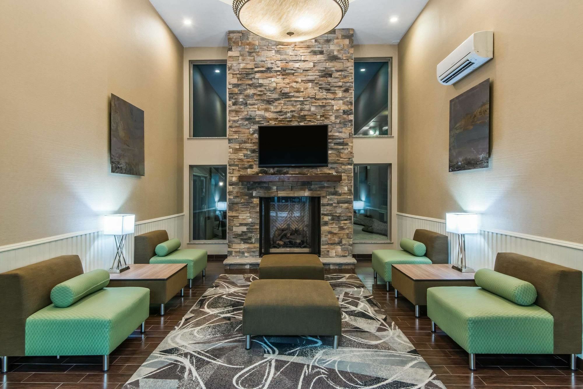Wyndham Garden Hotel Cross Lanes Charleston Ngoại thất bức ảnh